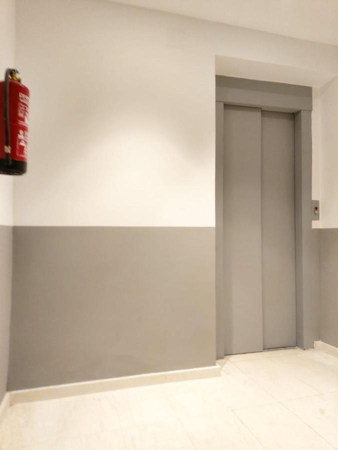 Apartamento Nuevo Y Reformado Al Lado De La Gran Via Madrilena Kültér fotó