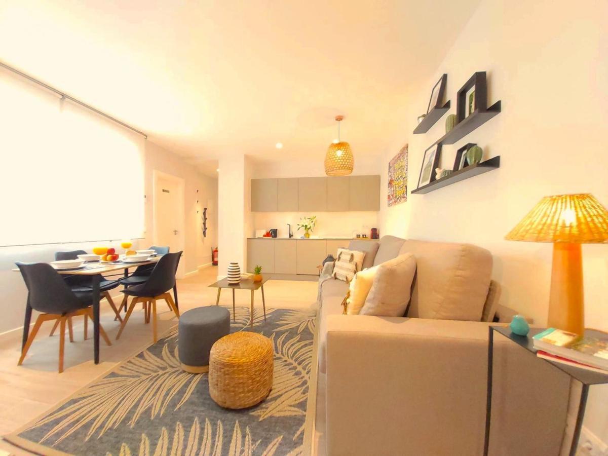 Apartamento Nuevo Y Reformado Al Lado De La Gran Via Madrilena Kültér fotó